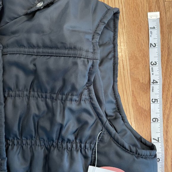 Quilted Puffer Vest with Detachable Hood with Faux Fur Trim by SO Womens Size S - Picture 15 of 16